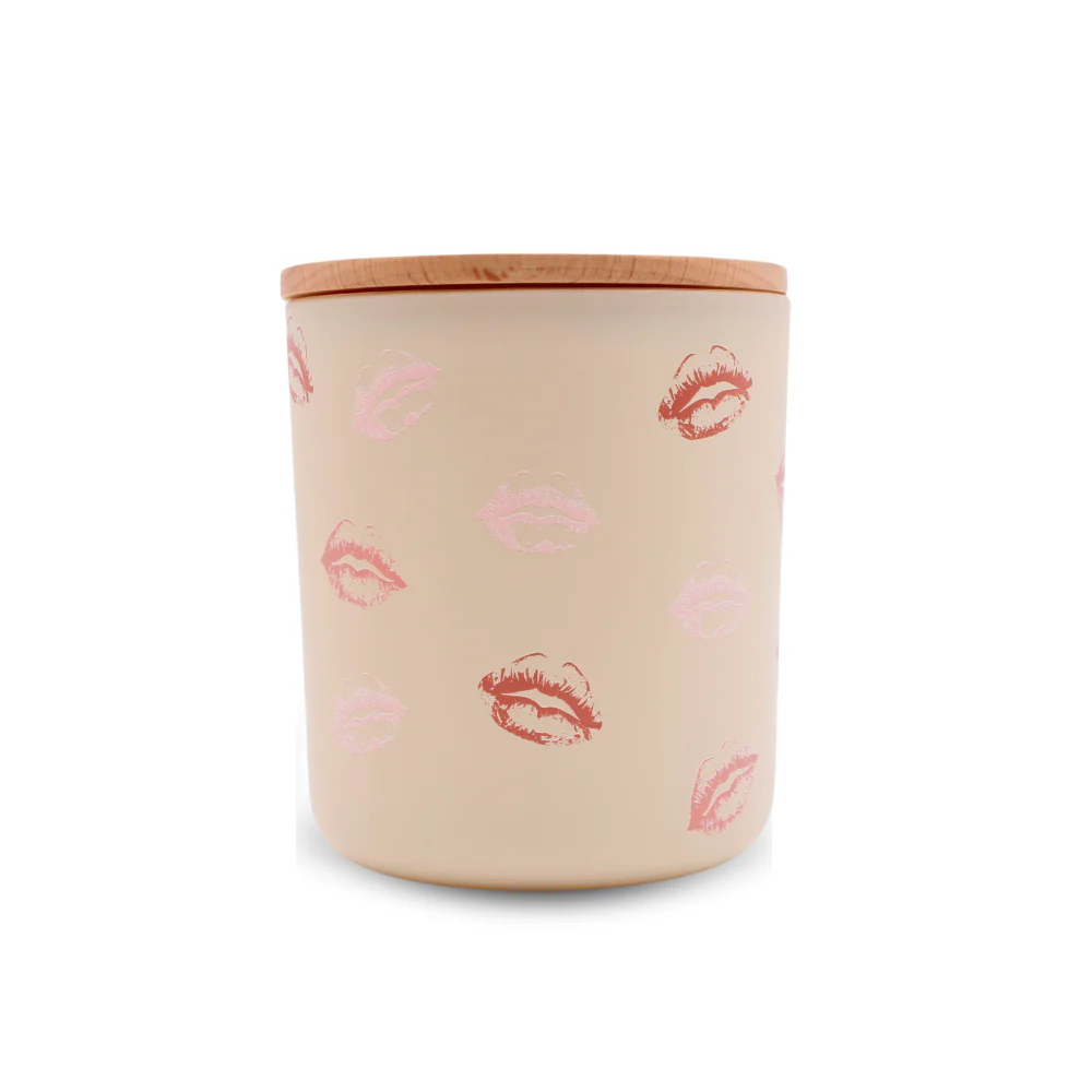 Valentine Kisses Candle, 12.7 oz, Santal Coconut